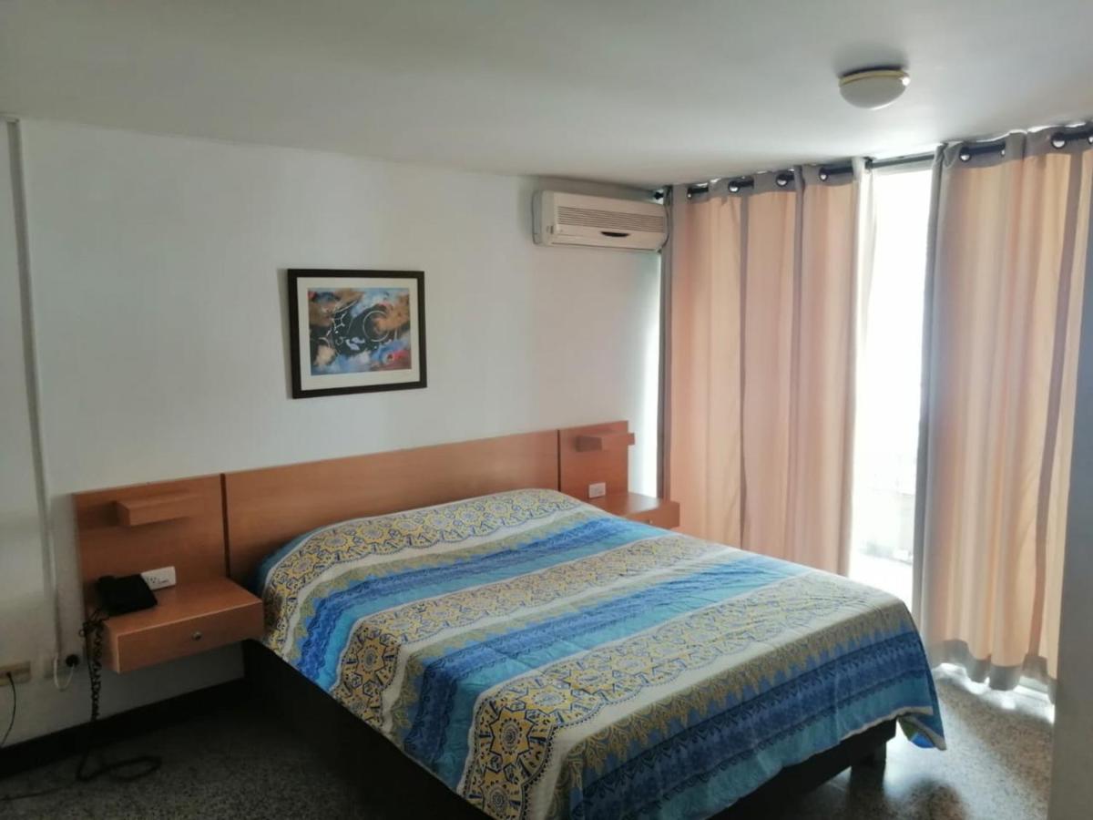 Hotel del Oeste Cali Buitenkant foto