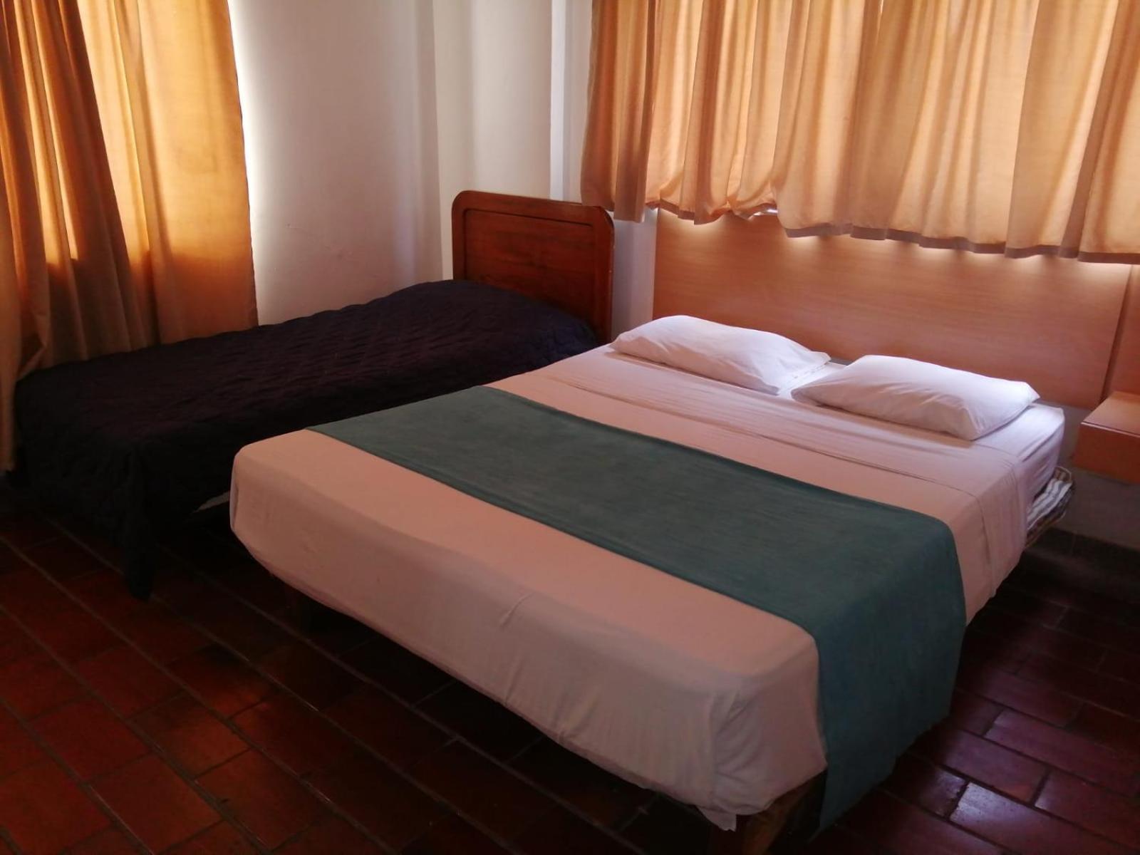 Hotel del Oeste Cali Buitenkant foto